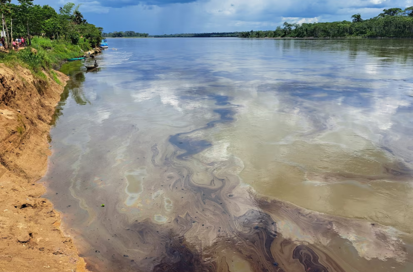  Tragedia en Amazonía: reportan nuevo derrame de petróleo en el río Pastaza
