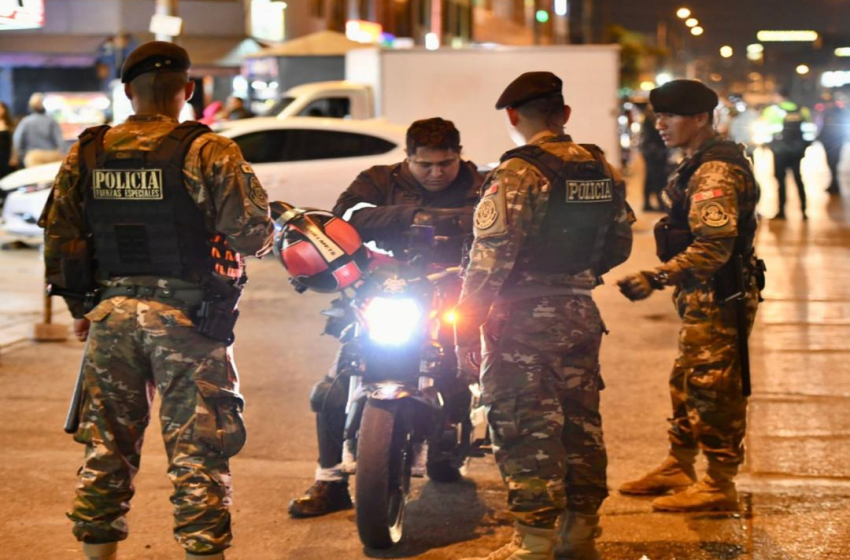  Fuerzas Armadas del Perú Refuerzan Seguridad en Lima y Callao