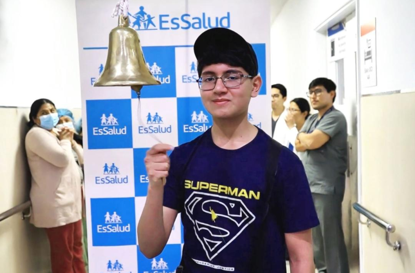  Joven vence la leucemia y recibe alta en Navidad