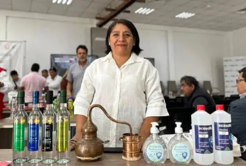 Economía circular en Perú: Bodega de Ica transforma residuos de Pisco en alcohol